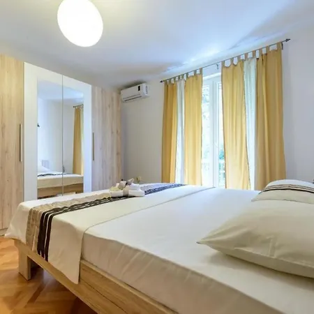 Apartmán Lapad Bay *